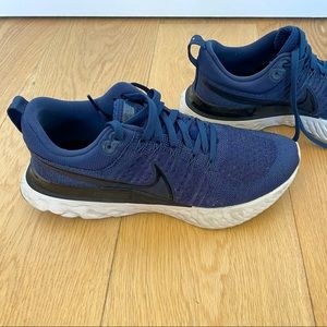 Nike React Infinity Run 2 - Mens US 9.5